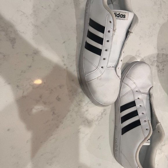 Adidas neo comfort footbed sneakers Size 5 - Picture 3 of 7